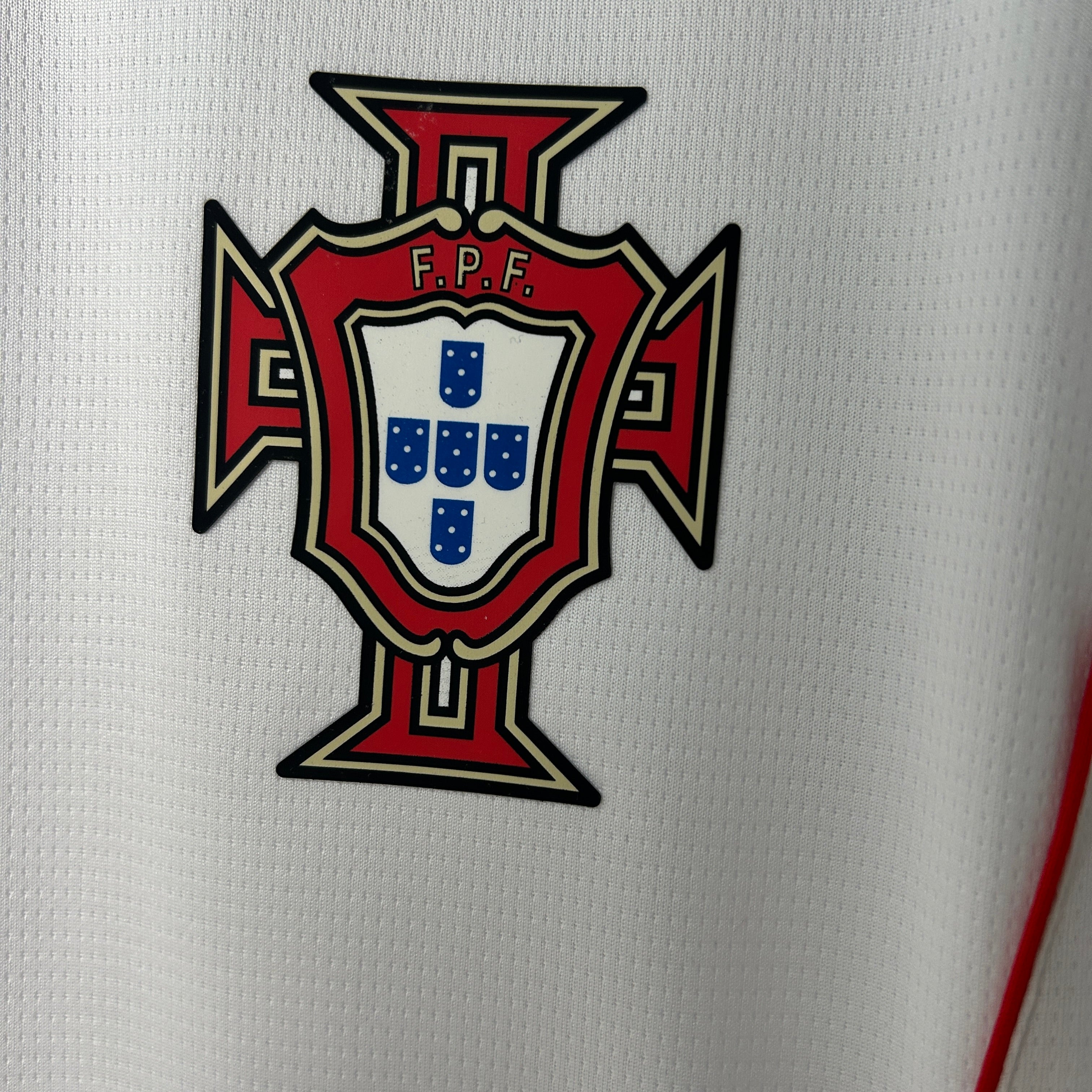 Camisola Seleção Portugal Treino 25/26 - Branca