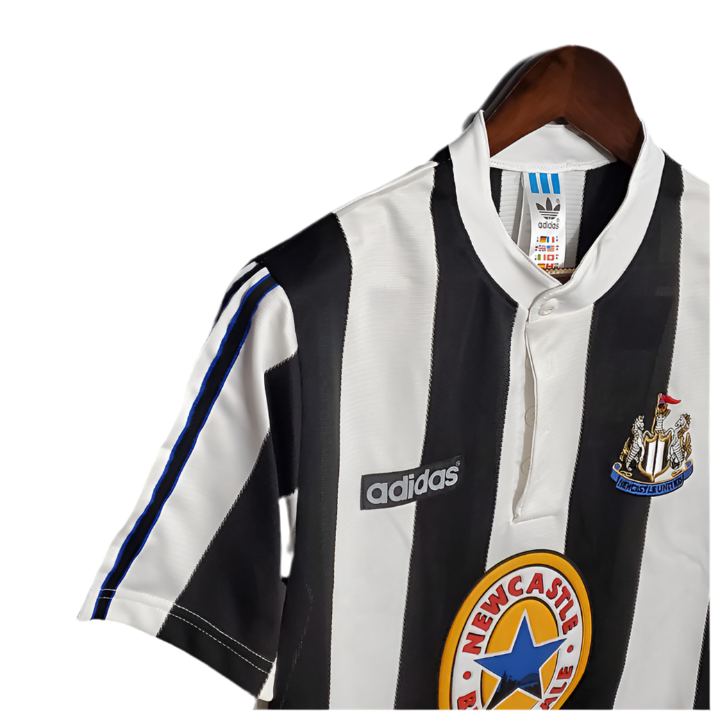 Camisola Newcastle Retrô 1995/1997 - Preta e Branca