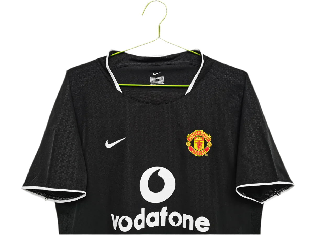 Camisola Manchester United Retrô 03/04 - Preta
