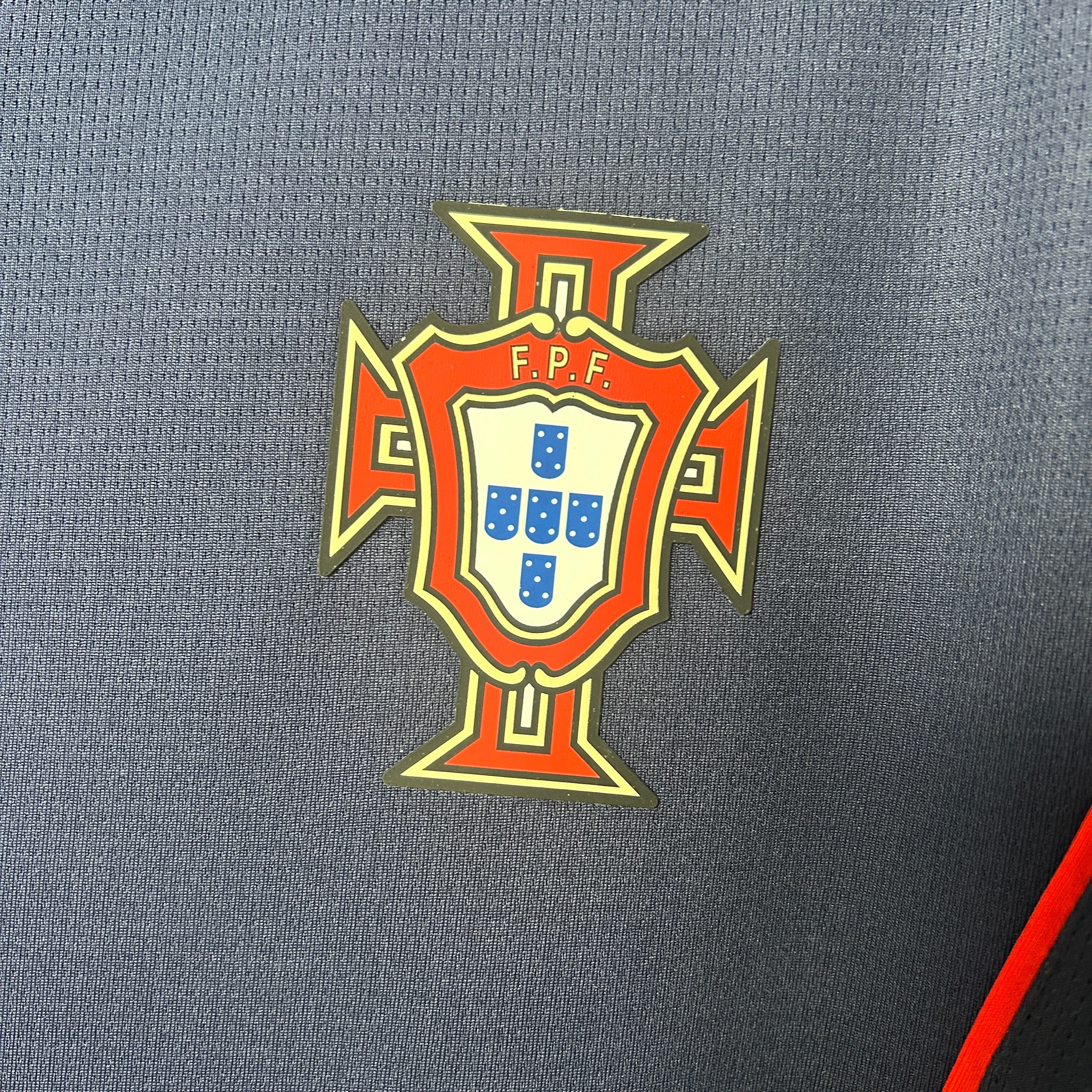 Camisola Seleção Portugal Treino 25/26 - Preto
