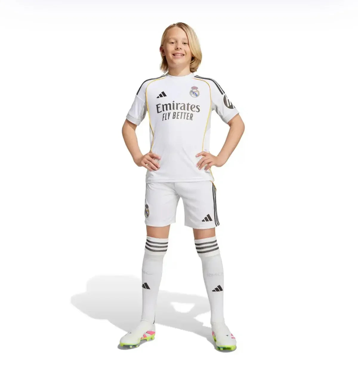 Kit Infantil Real Madrid I 25/26 - Com Meias