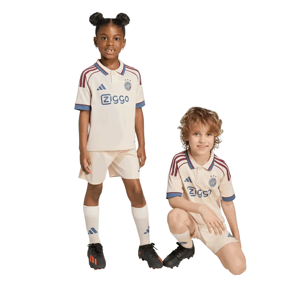 Kit Infantil Ajax III 25/26