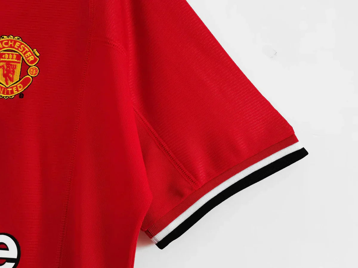 Camisola Manchester United Retrô 2000/02 - Vermelha