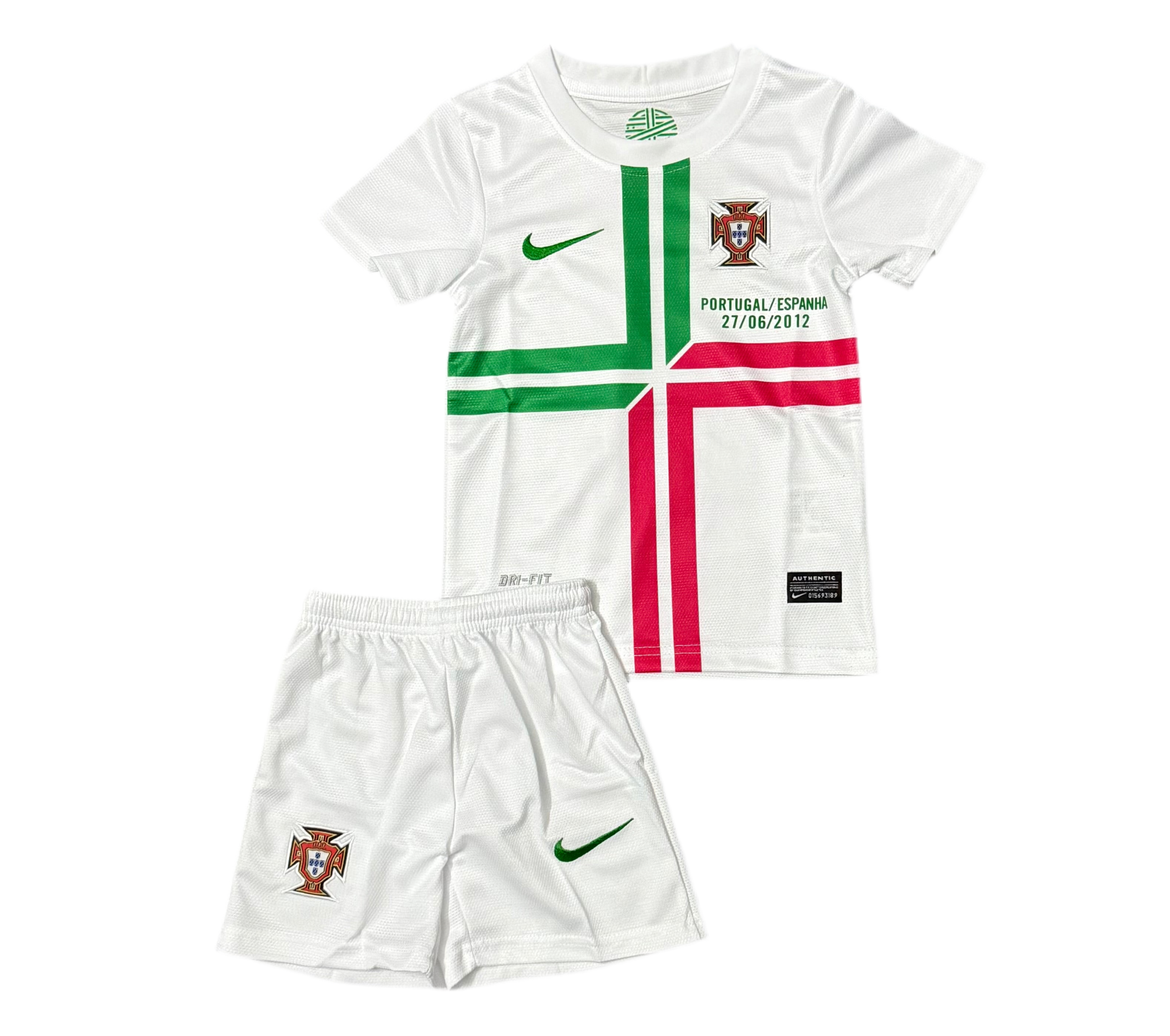 Kit Infantil Portugal Retro 2012