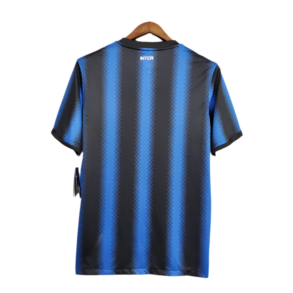 Camisola Inter de Milão Retrô 2010/2011 - Azul e Preta