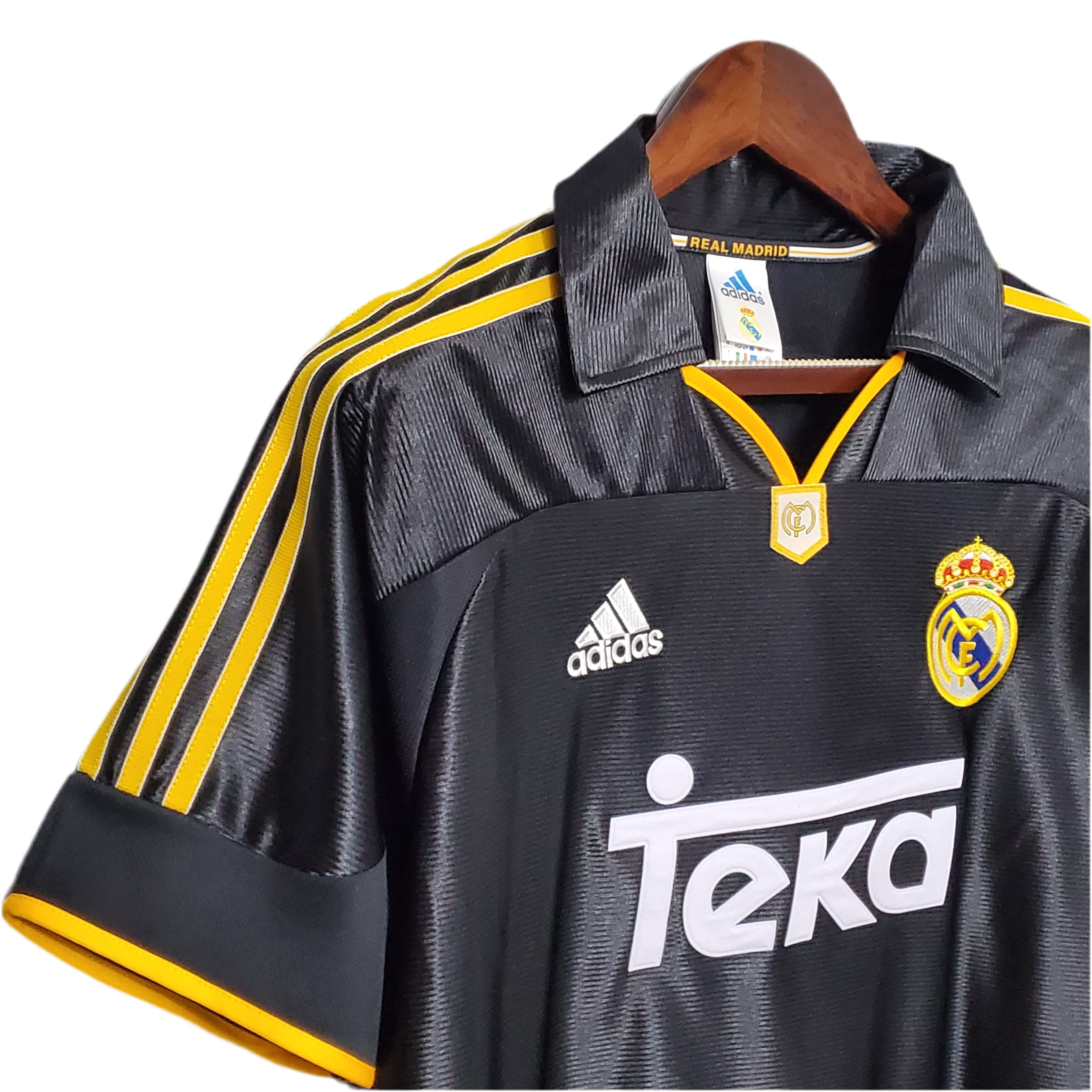 Camisola Retro Real Madrid II 98/99 - Preta