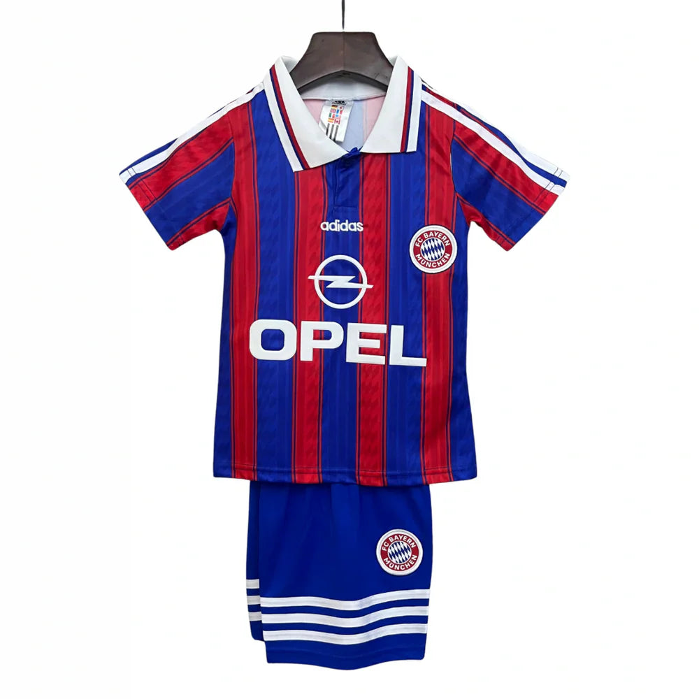 Kit Infantil Retro Bayern de Munique 95/97