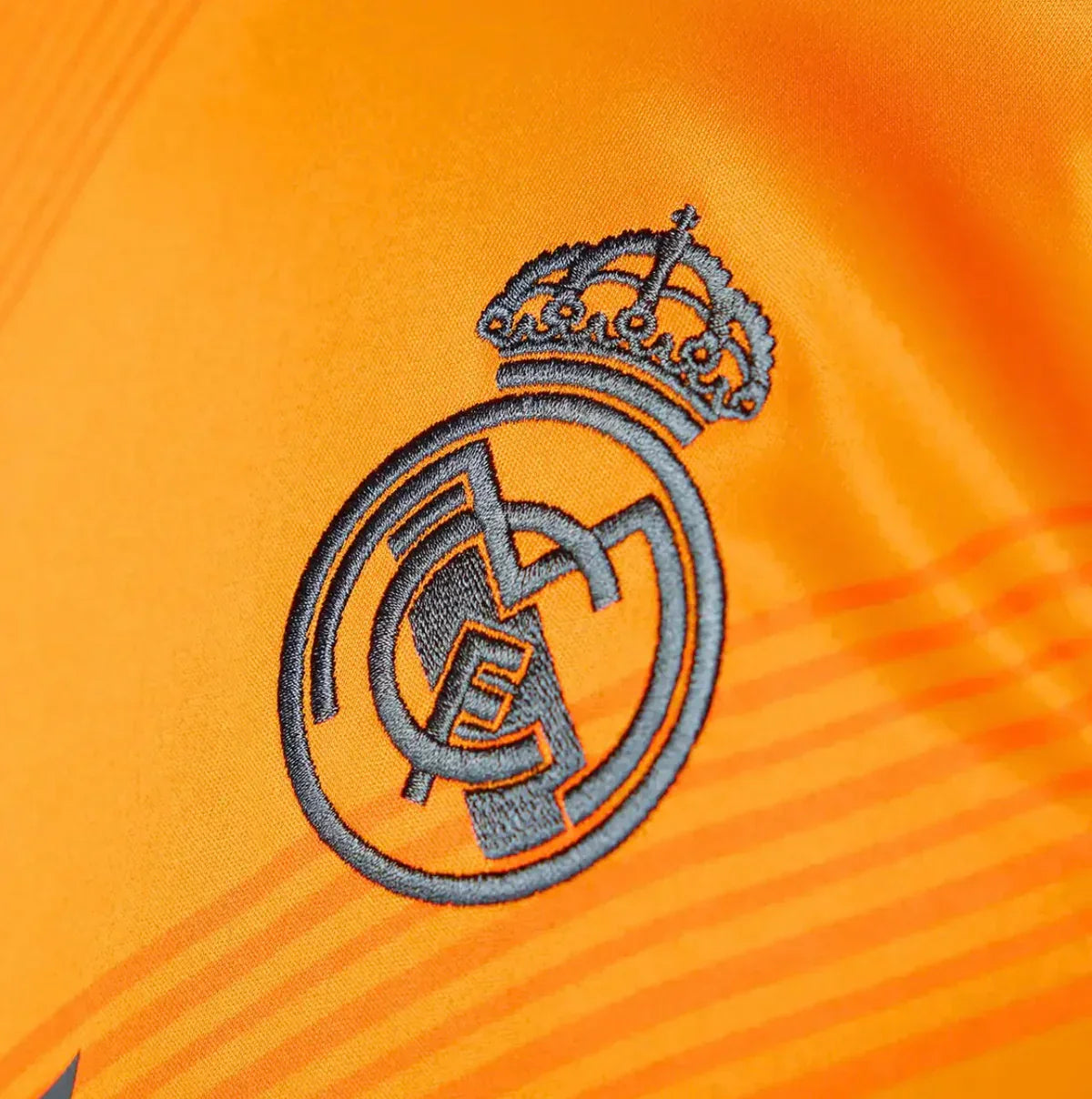 Camisola Manga Longa Real Madrid II 24/25 - Laranja