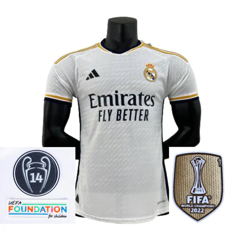 Camisola Real Madrid I com Patch Champions e FIFA 23/24 - Branco Masculino Jogador